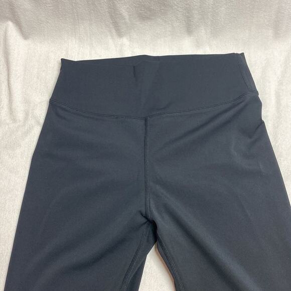 ZYIA Active Booty Scrunch Leggings Black Size 6-8 - Picture 3 of 6